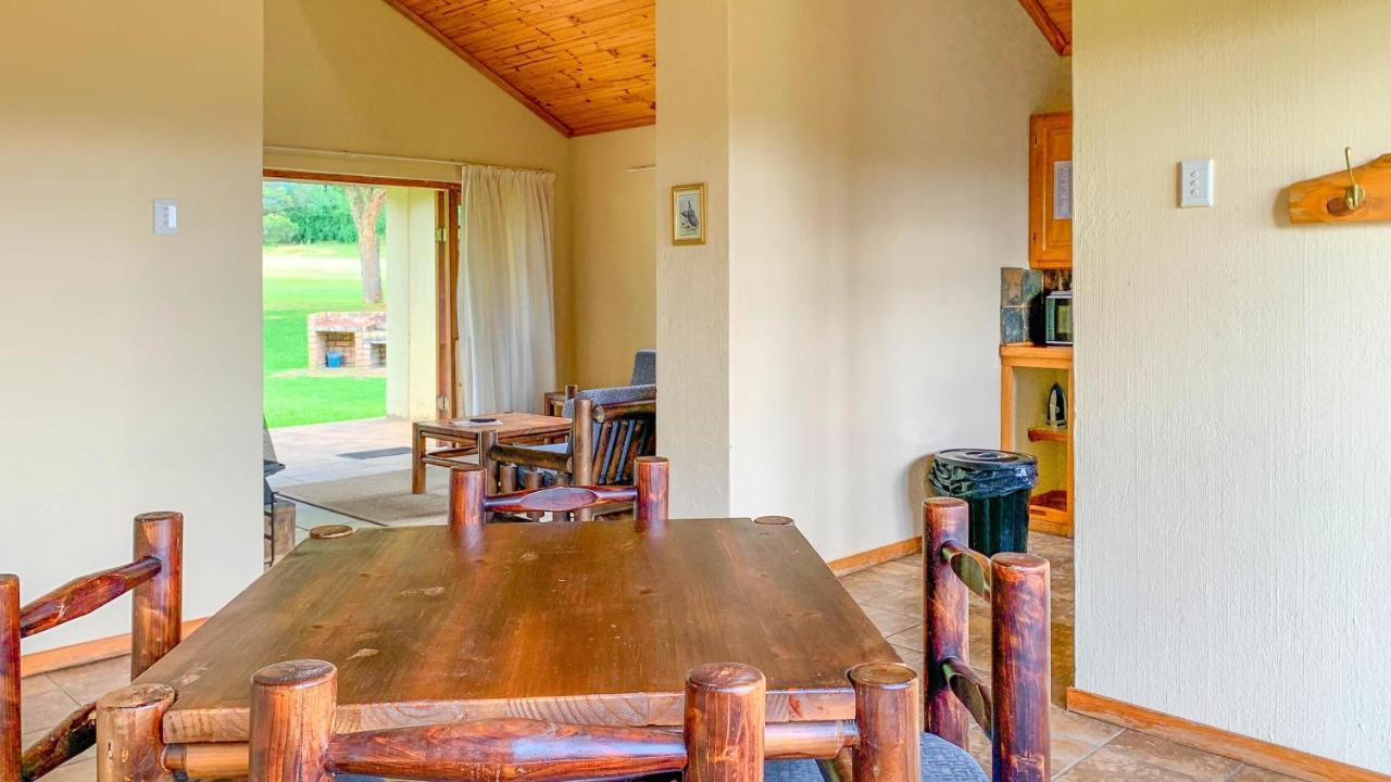 Wits End Mountain Resort Champagne Valley Kültér fotó