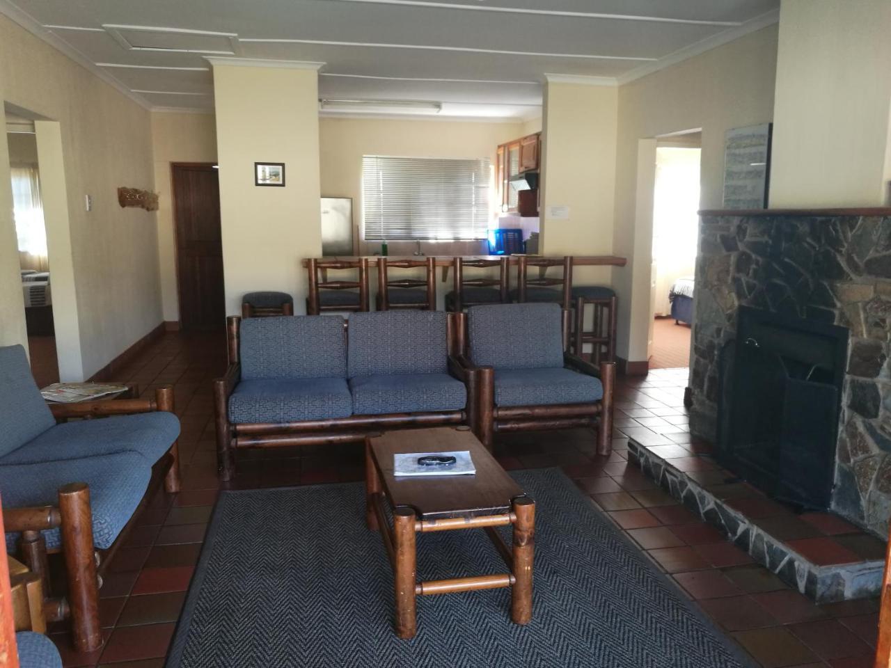 Wits End Mountain Resort Champagne Valley Kültér fotó