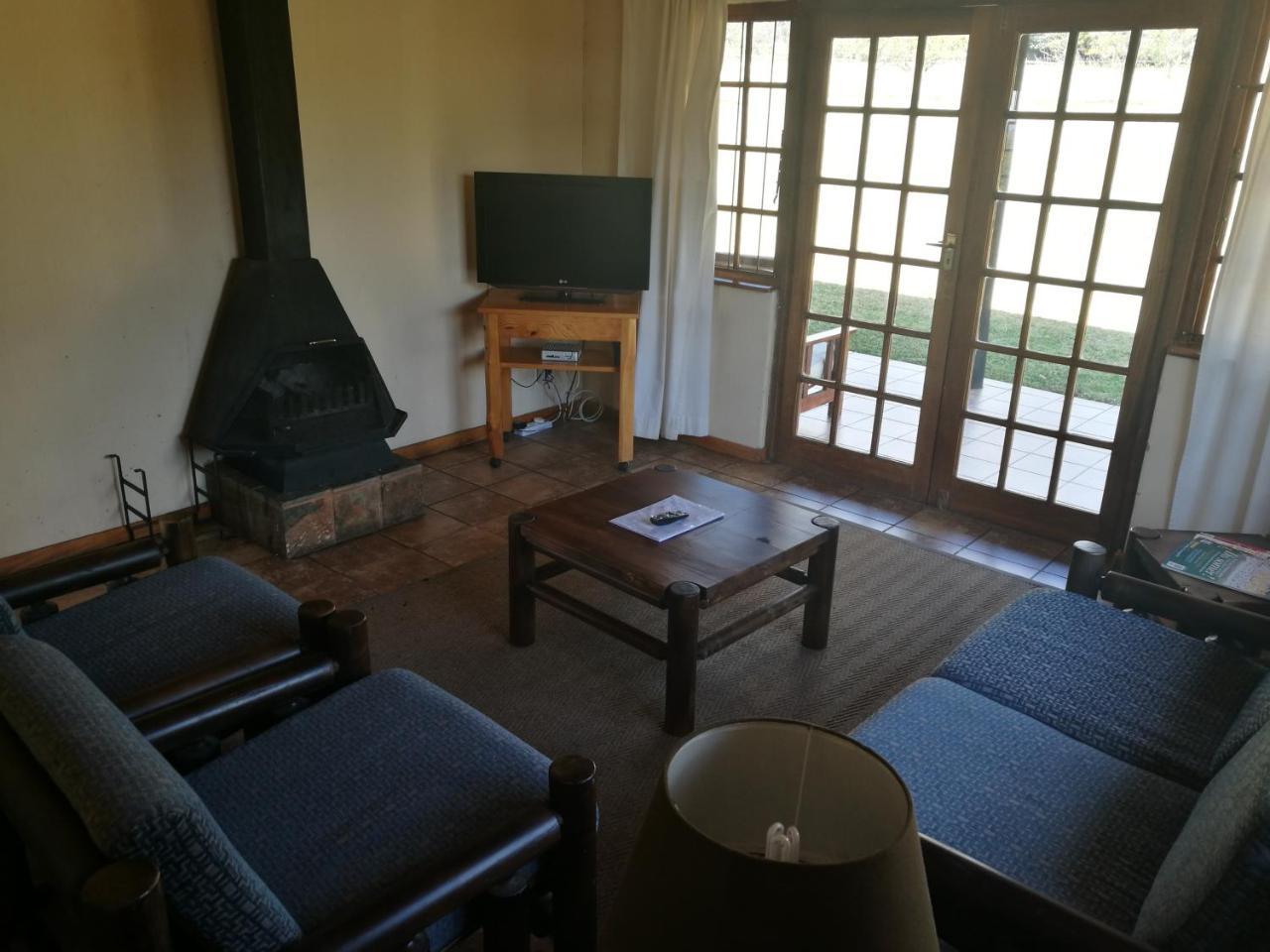 Wits End Mountain Resort Champagne Valley Kültér fotó